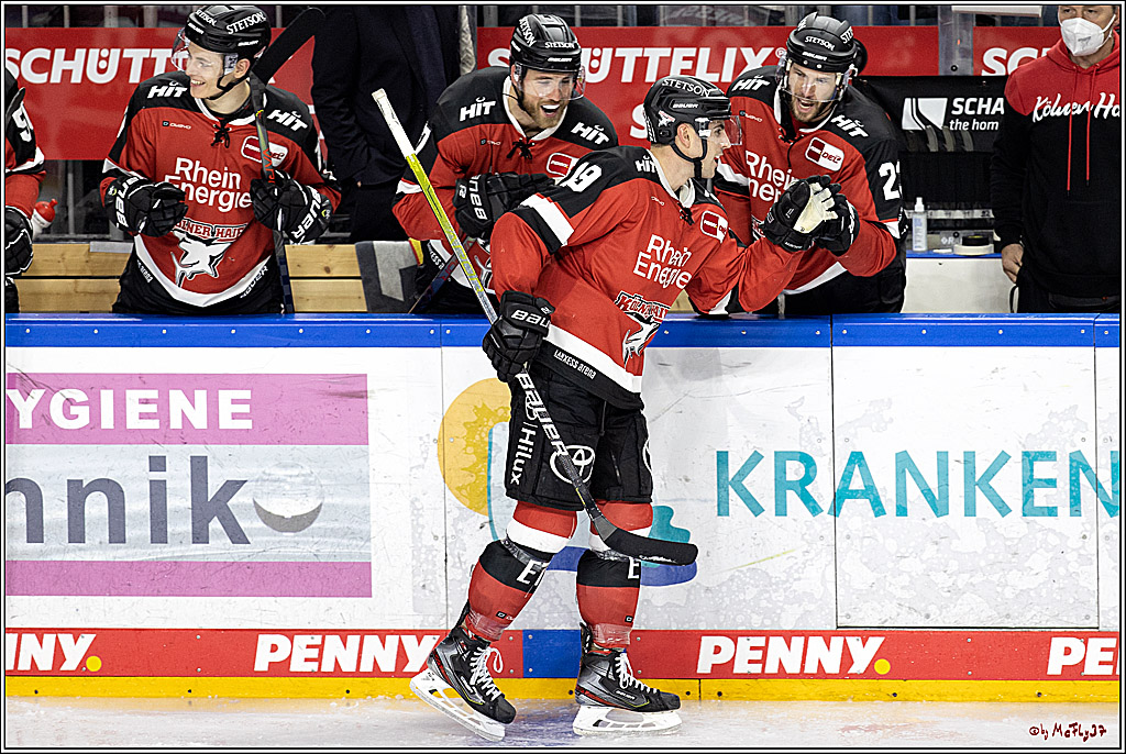 PENNY DEL;  Koelner Haie - Nuernberg Ice Tigers; Koeln, 03.12.2021